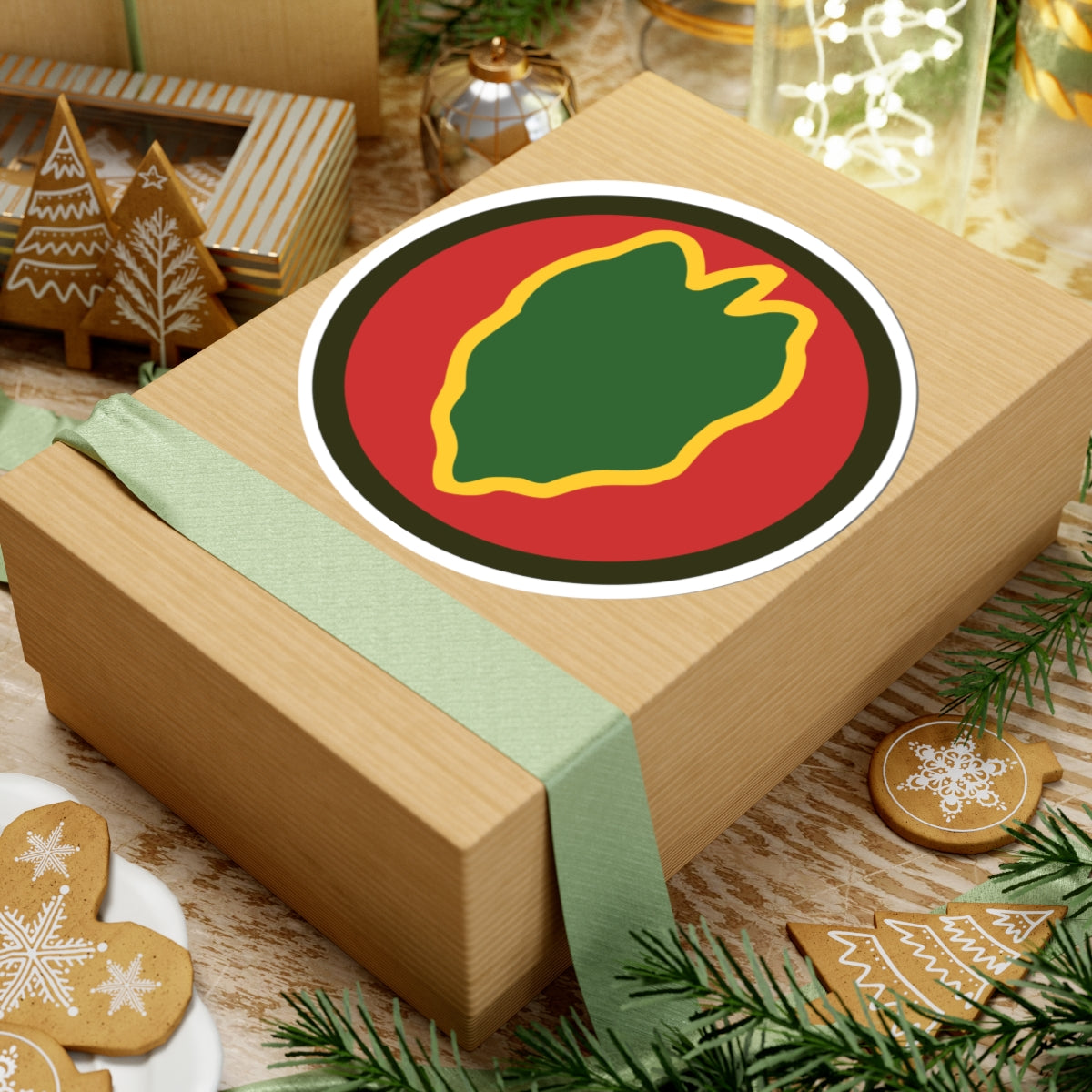 A kiss-Cut Stickers depicting the 24th Infantry Division, nicknamed the "Victory Division," was a U.S. Army division known for its service in World War II, the Korean War, and Operation Desert Storm. Its shoulder sleeve insignia (SSI) features a green taro leaf on a red circular background, symbolizing its origins in Hawaii and the Pacific.