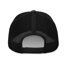 Load image into Gallery viewer, Camouflage trucker hat - Spyder Ryder - Free Wheel Motion - Black
