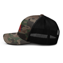 Load image into Gallery viewer, Camouflage trucker hat - Army - 740thTank Battalion SSI - Daredevil w Name Tape
