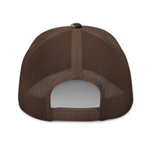 Load image into Gallery viewer, Camouflage trucker hat - Spyder Ryder - Free Wheel Motion - Black
