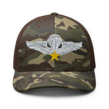 Load image into Gallery viewer, Camouflage trucker hat - Vietnam - Vietnam Airborne Qualification Badge X 300
