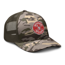 Load image into Gallery viewer, Camouflage trucker hat - Spyder Ryder - Free Wheel Motion - Red
