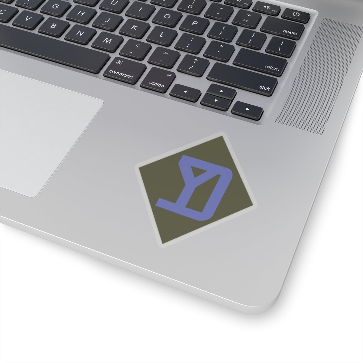 A kiss-Cut Stickers depicting the 26th Infantry Division, nicknamed the "Yankee Division," was composed primarily of National Guard units from New England. Its shoulder sleeve insignia (SSI) features a blue "YD" monogram on an olive drab background.