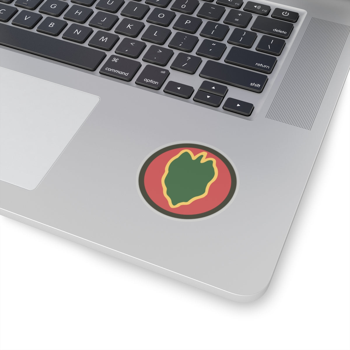 A kiss-Cut Stickers depicting the 24th Infantry Division, nicknamed the "Victory Division," was a U.S. Army division known for its service in World War II, the Korean War, and Operation Desert Storm. Its shoulder sleeve insignia (SSI) features a green taro leaf on a red circular background, symbolizing its origins in Hawaii and the Pacific.