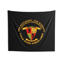 Load image into Gallery viewer, Indoor Wall Tapestries - USMC - 3rd Battalion, 5th Marines - Dark Horse
